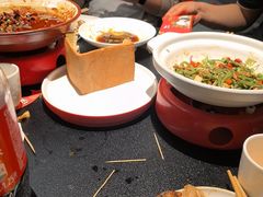 -辣尚瘾·烤鱼·新川菜(牡丹园直营店)