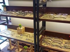 -肆兮眼镜·蔡司·徕卡战略合作店(大坪店)