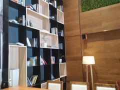 -湛江远扬YOUNG咖啡主题酒店(赤坎老街店)