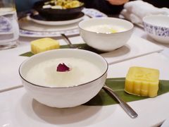 顺德双皮奶-Yan Ting 宴庭中餐厅(上海静安瑞吉酒店)