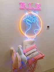 -E.L.K造型momopark店