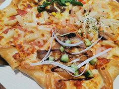 必胜巨牛芝心四合一比萨-必胜客(会展店)