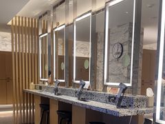 -上海前滩香格里拉大酒店