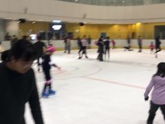 -冠军冰场CHAMPION RINK(百联又一城店)