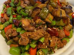 茄子肉丁小公鸡双拼拌面-文三里屯面馆(三里屯店)