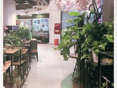-舌尖上的食缘花园主题餐厅