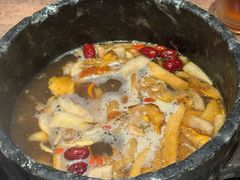 -蘑界·野生菌火锅(深业上城店)