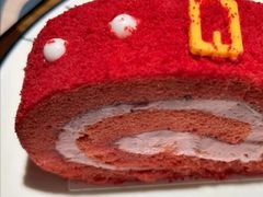 草莓红丝绒瑞士卷-星巴克(深圳福永国际会展中心店)