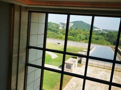 -上海佘山世茂艾美酒店