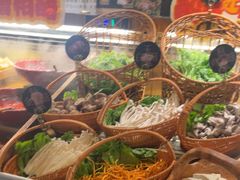 -一绪に寿喜烧(荟聚店)