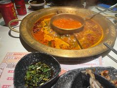 -哥老官重庆美蛙鱼头(五角场合生汇店)
