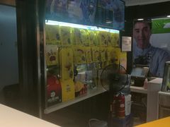 -周黑鸭(北京海淀区新中关店)