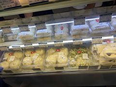 -白玉兰食品(中山公园龙之梦店)