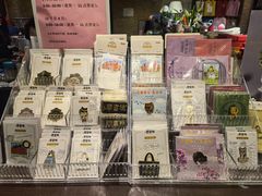 -钟书阁(松江泰晤士小镇店)