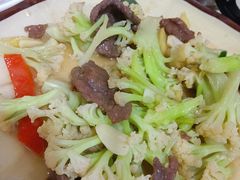 菜花炒牛肉-区海鸡场饭店(石壁店)