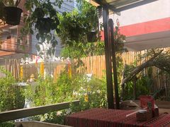 -Tikky Cafe
