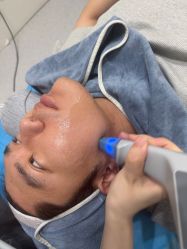 -More摩尔医美の注射线雕光电中心
