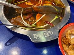 -马路边边串串香(苗栗路店)