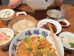 -李犟大爆鳝面·手工蟹黄包(湖滨西湖店)