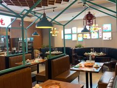 大堂-川人百味(金安中央大街店)