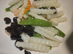 -魏铭鱼头捞饭(晋阳路店)