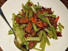 小炒黄牛肉-大客家院子餐厅(烟台山店)