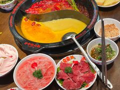 -牛市坎火锅(建设路店)