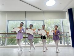 -小荧星艺校(浦东中环分校)