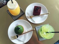 -UNI UNI(环亚凯瑟琳店)