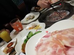 -佰烧海鲜烤肉火锅自助(世茂国际广场店)