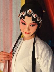 青堂瓦舍-青堂梨花-青堂瓦舍京剧摄影古戏楼拍摄基地(北京安徽会馆店)