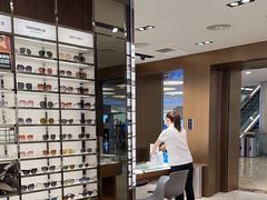 -LensCrafters亮视点(蓝色港湾店)