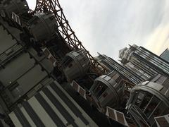 -影汇之星8字形摩天轮