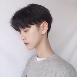 -东秀护肤造型