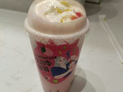 冰博克草莓撞撞宝藏茶-奈雪的茶(国金中心店)