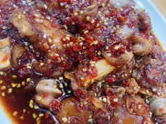 中辣辛辣猪蹄-贤花饭店(城阳店)