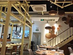 -关东小磨东北菜(上海长风大悦城店)