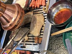 -臻牛烤肉