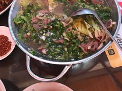 -杨三娘跷脚牛肉(羊子山西路店)