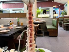 -得意咚瓜·顺德鱼生·冬瓜火锅(深圳首店)