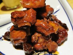 -铜锣湾·有麝自然香(重庆新天地店)