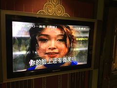 卓依婷-祝你平安-环球梦主题KTV(曲阳生活购物中心店)