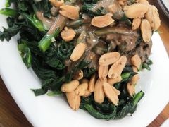 凉拌菠菜-聚发号清真菜馆