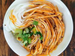 -王菊美食街