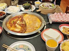 -沸炉重庆老火锅(军事博物馆店)