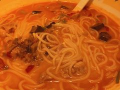 -粉小主·贵州酸汤牛肉粉(南京仙林金鹰店)