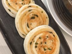 香煎葱油饼-侨美·唐荔园·40年地道粤菜