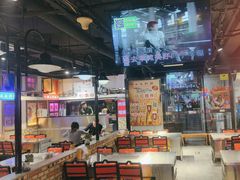 -马路牙子烧烤音乐酒馆(望京店)