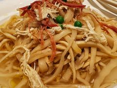 -吴越荣记苏州菜·松鼠桂鱼(月光码头店)