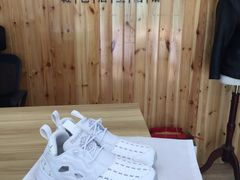 -爱革·洗衣改衣·洗鞋修鞋·洗包修包·奢侈品护理(宝地广场店)